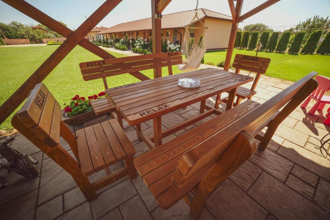 Relax Apartmanhaz Mórahalom Dış mekan fotoğraf